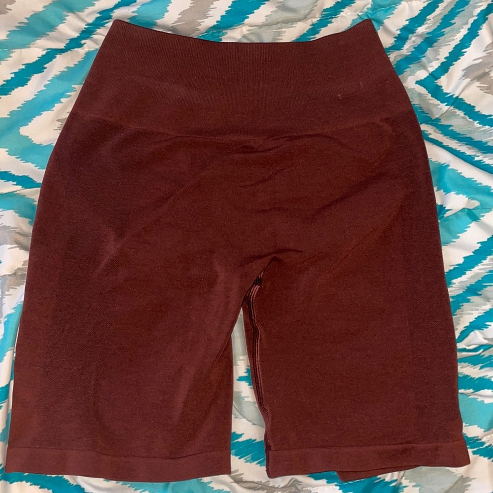 Alphalete Amplify Biker Shorts